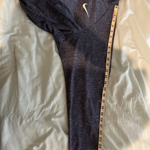 Nike Swim Essential Long-Sleeve Hooded Hydroguard Size Large - Picture 6 of 7